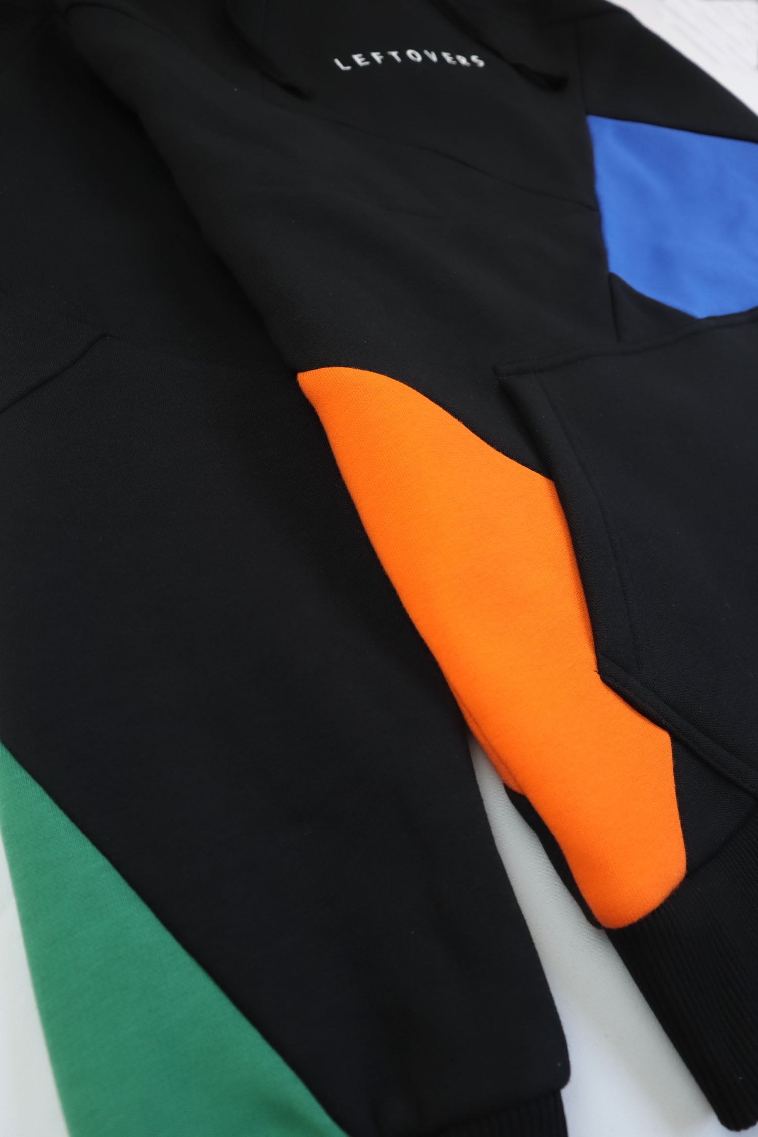 BLACK+KING/ORANGE/GREEN HOODIE